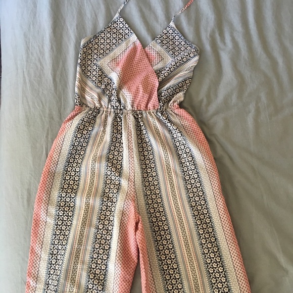 Tobi Dresses & Skirts - ✨Tobi Silk Backless Halter Cropped Leg Jumper